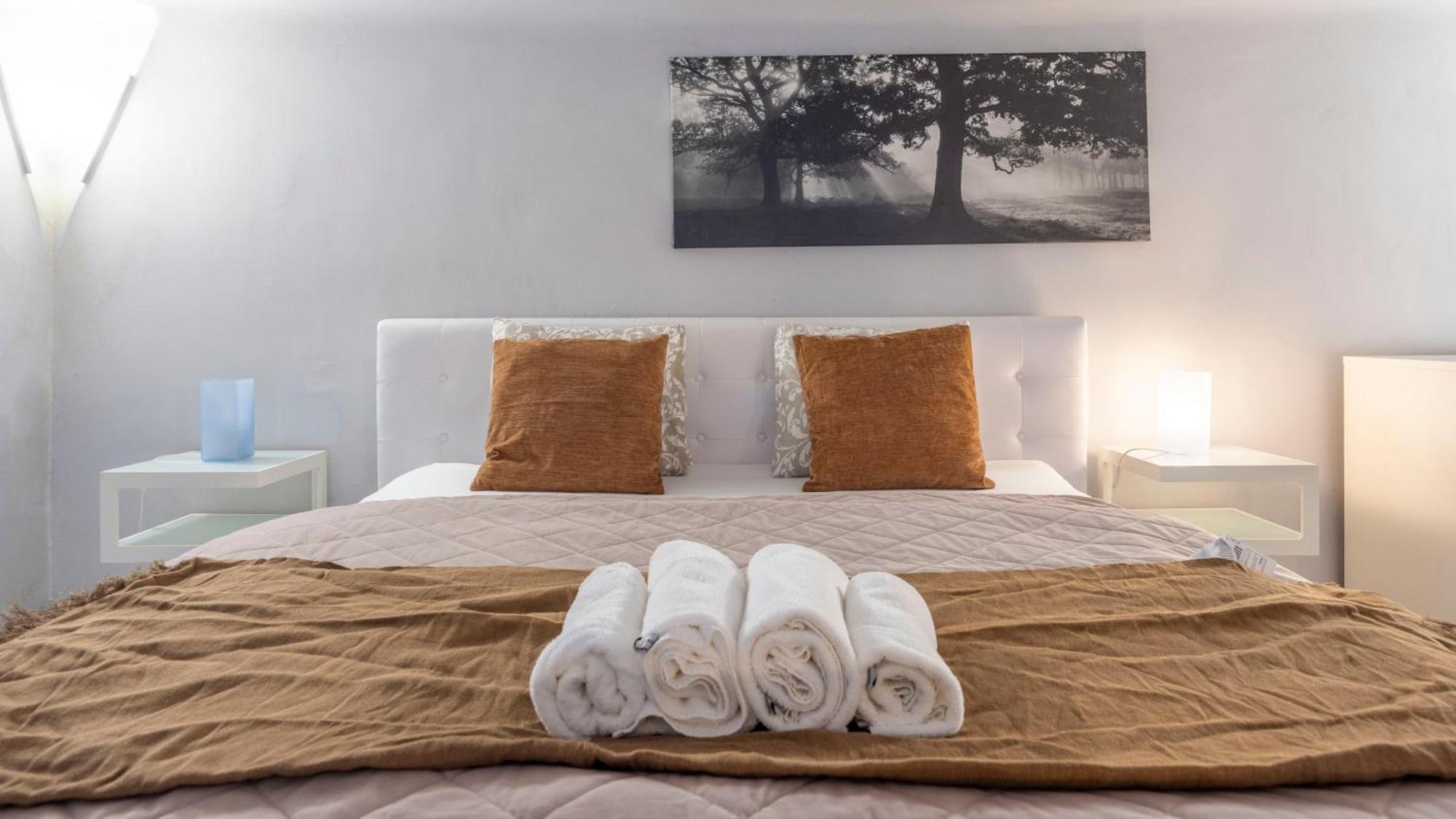 Apartamento Superb Cozy In The Heart Of *